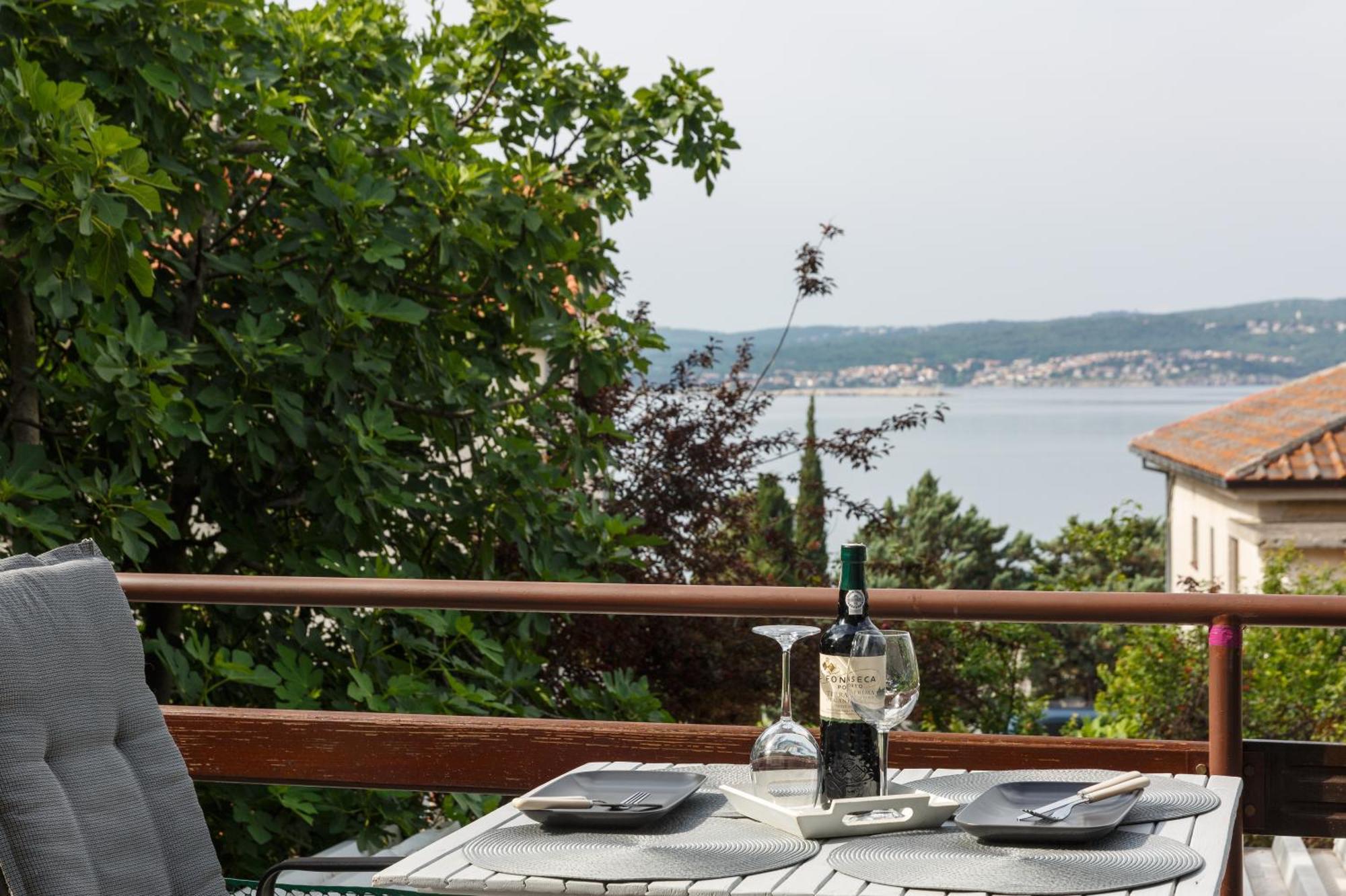 Ana Apartment Crikvenica Eksteriør bilde